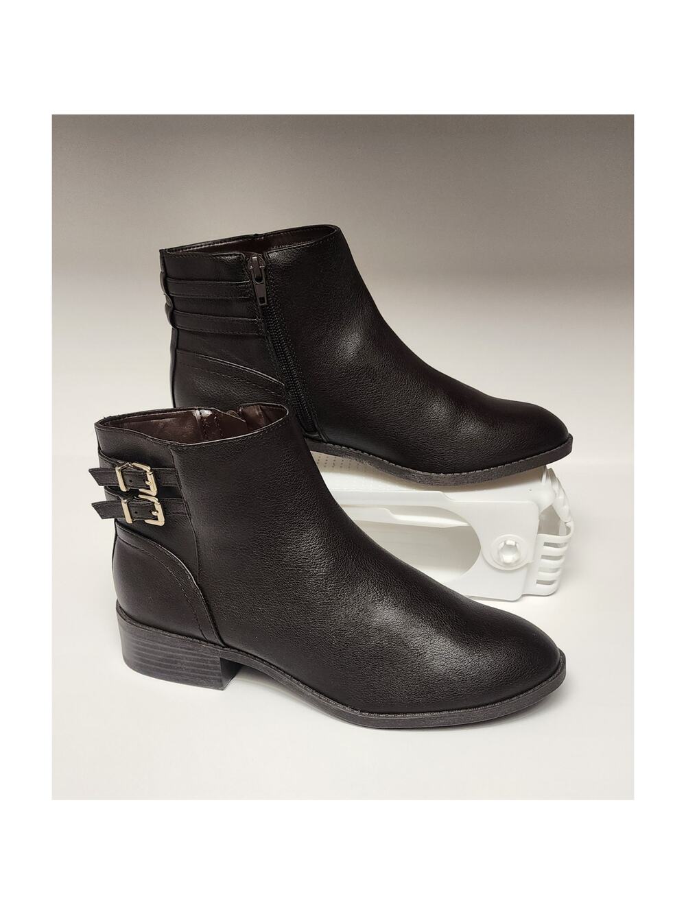 Kelly & Katie Women's Flann Brown Faux Leather Ankle Booties Size US 8